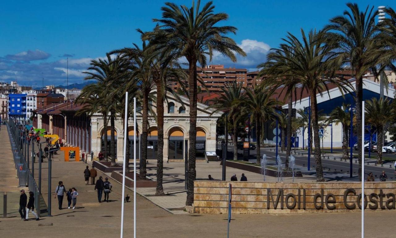 Tarragona Ciudad, El Serrallo AP-3 Exterior foto