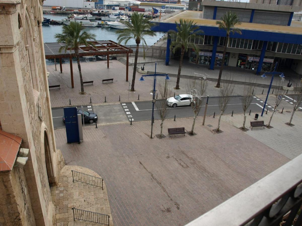 Tarragona Ciudad, El Serrallo AP-3 Exterior foto